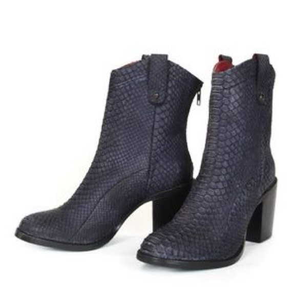 Pete Women's Navy Sueded Python Boot - Picture 1 of 11